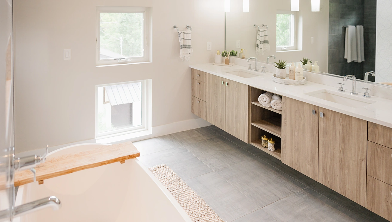 Photo of a modern bathroom.