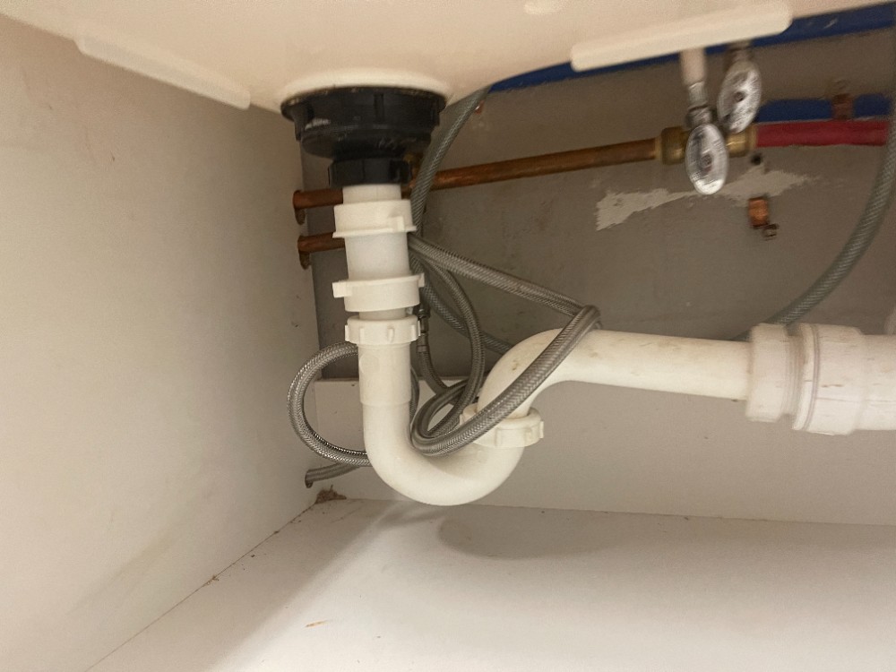 Sink leak repair