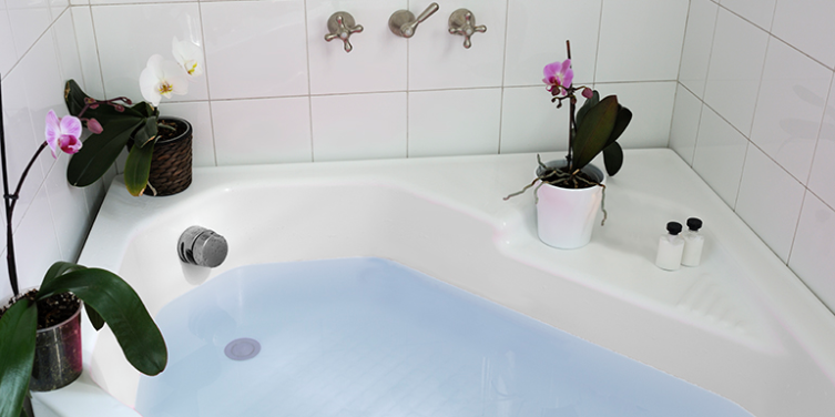 Transform your tub into an emergency water storage