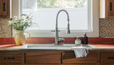 a sink that’s recently been cleaned